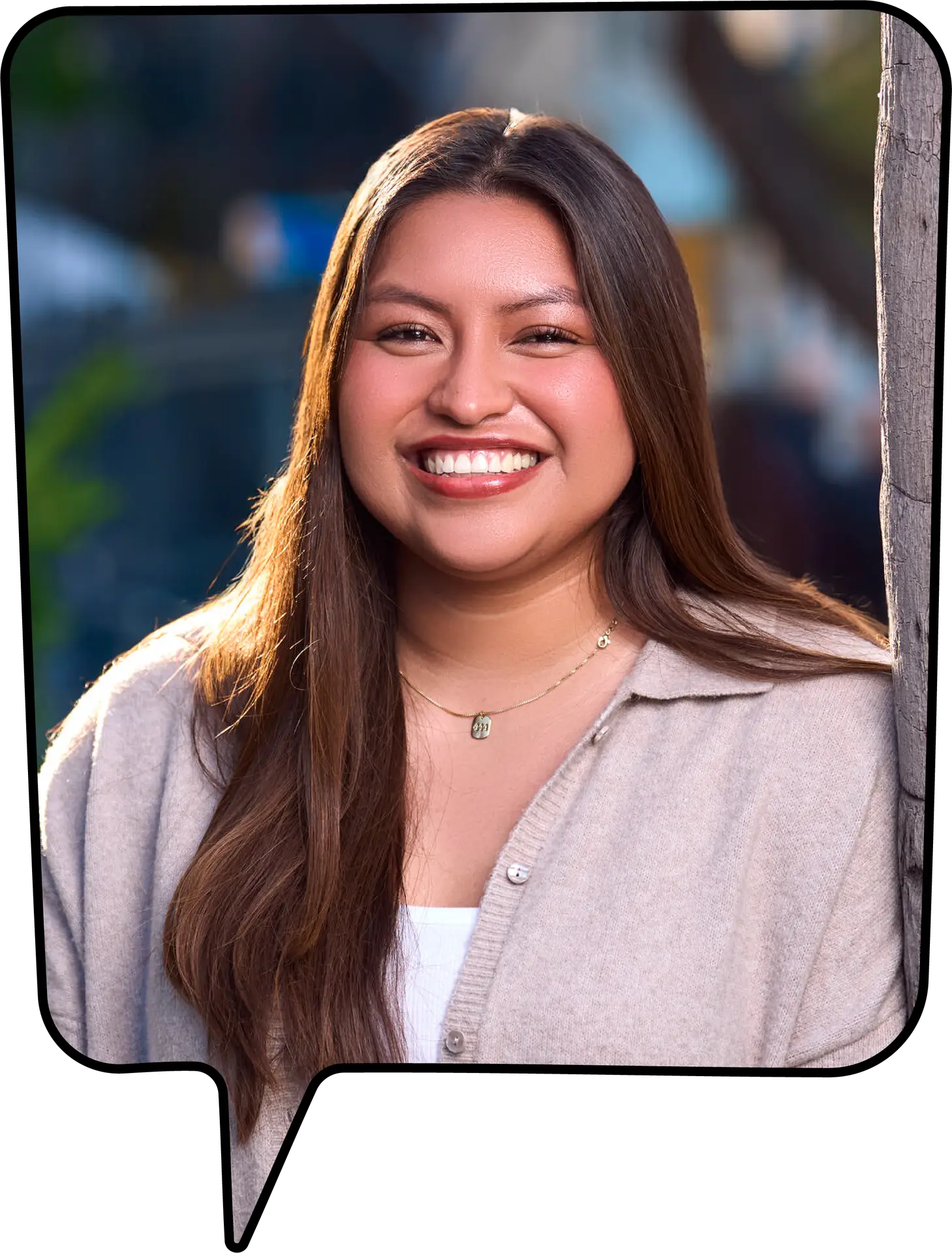 Roseana Martinez (she/her) Associate Communication Strategist